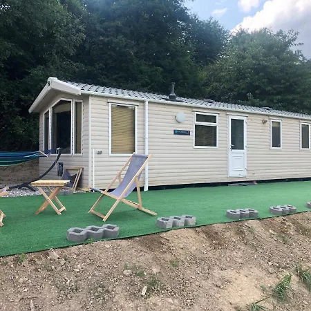 Stawy Zielona Dolina Camping *