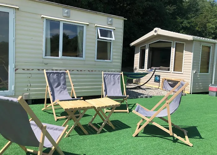 Stawy Zielona Dolina Campeggio *